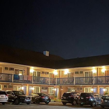 Hotel Motel Granby Zewnętrze zdjęcie