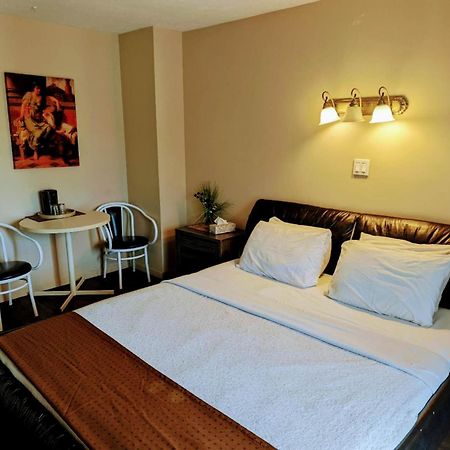 Hotel Motel Granby Zewnętrze zdjęcie