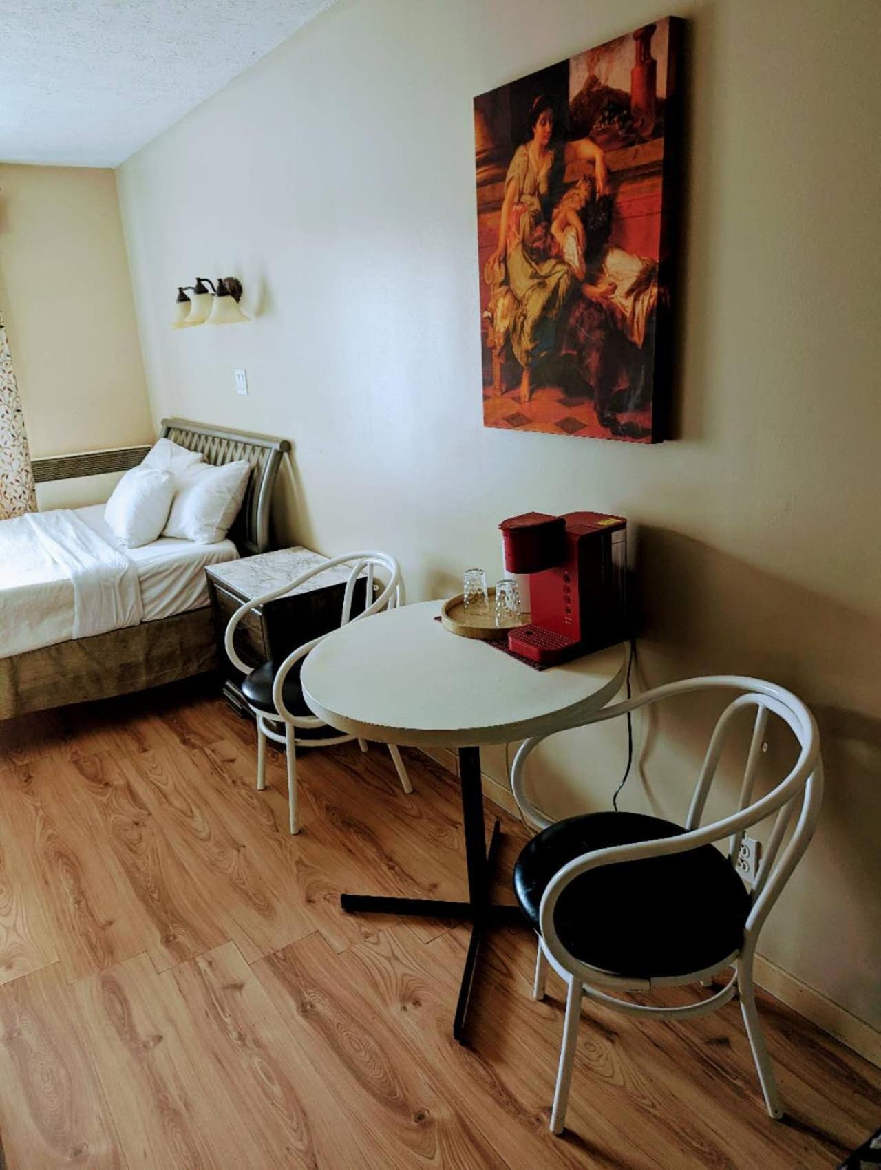 Hotel Motel Granby Zewnętrze zdjęcie