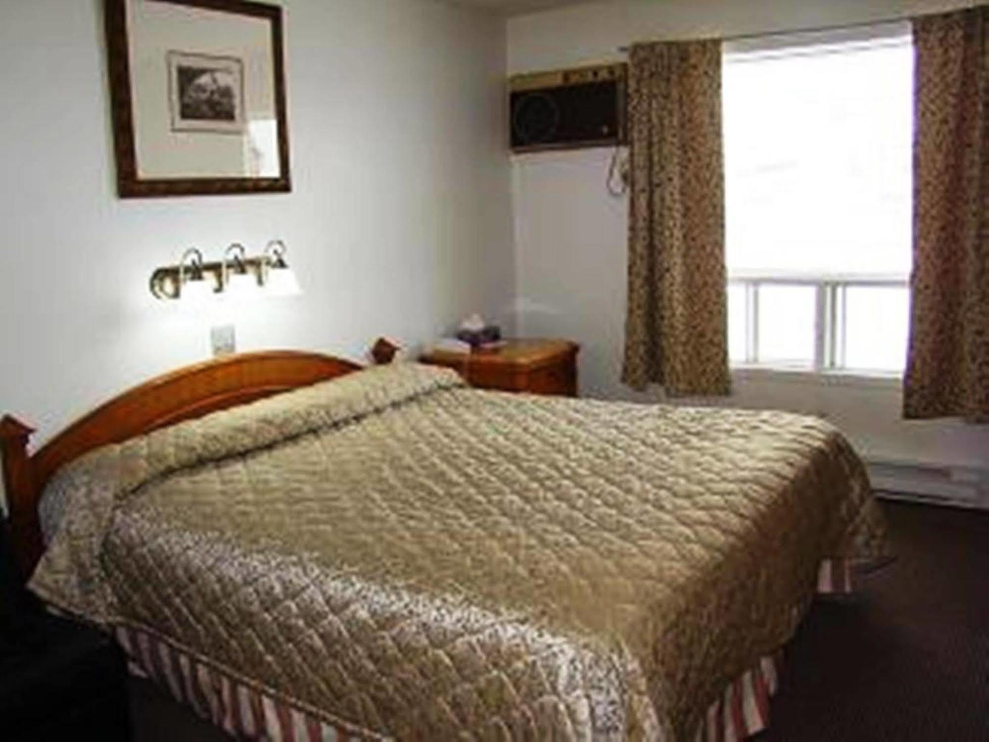 Hotel Motel Granby Zewnętrze zdjęcie